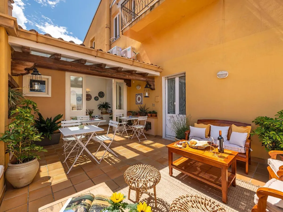 Bed and Breakfast Palazzo Santa Caterina Dorgali Bed & Breakfast