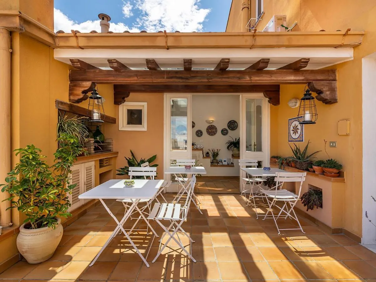 Bed and Breakfast Palazzo Santa Caterina Dorgali 2*,  Itálie