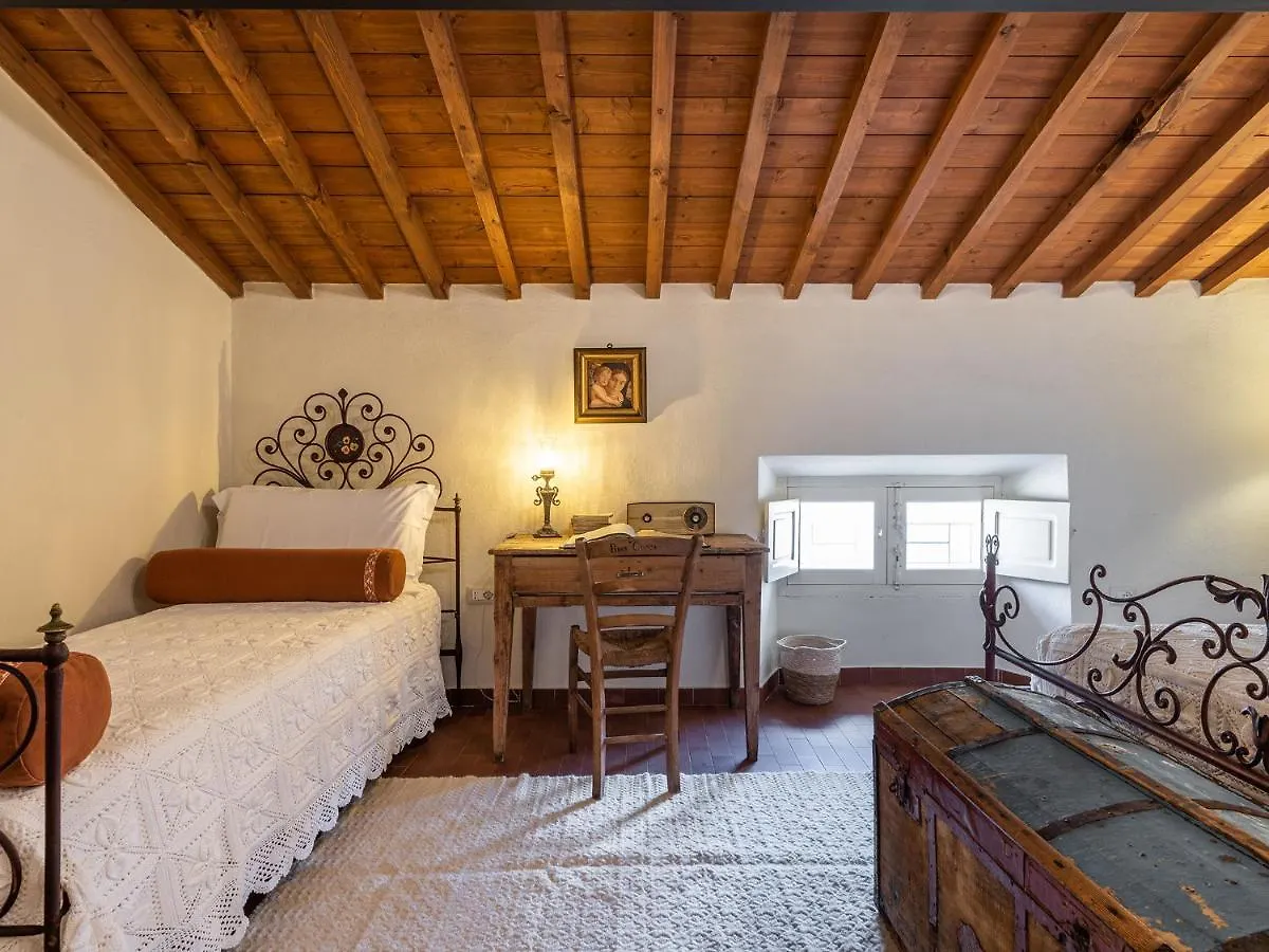 Palazzo Santa Caterina Bed and Breakfast Dorgali