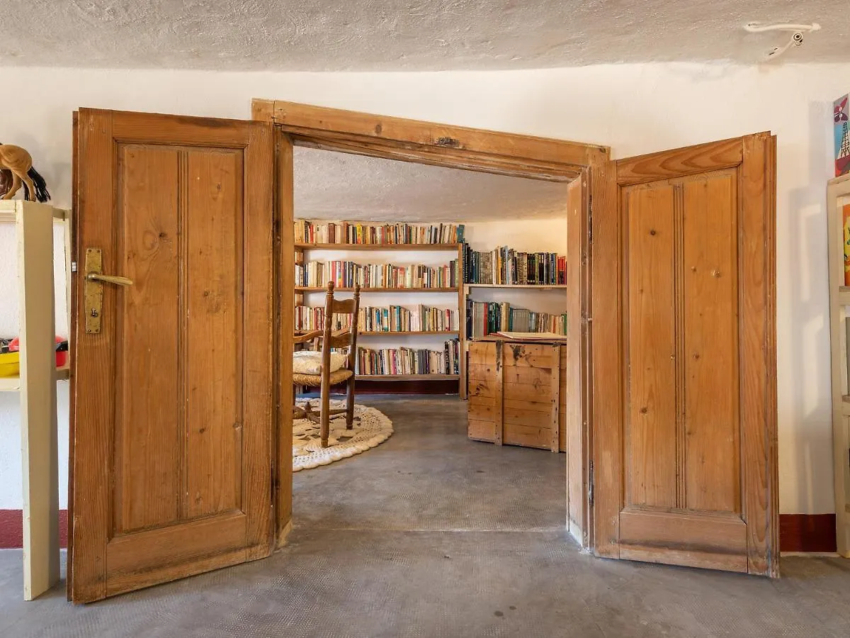 Palazzo Santa Caterina Bed and Breakfast Dorgali 2*,