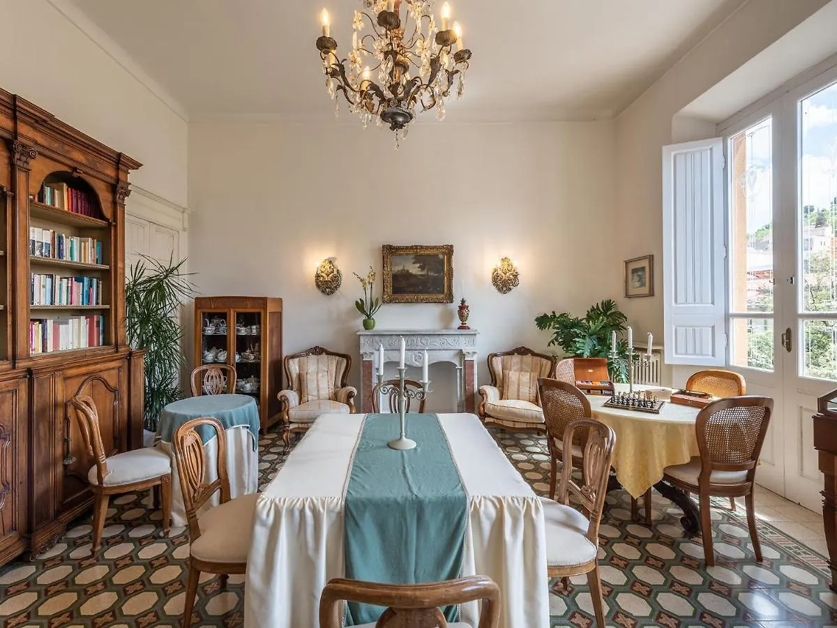Palazzo Santa Caterina Bed & Breakfast Dorgali 2*,  Italy