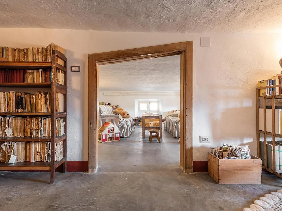 Palazzo Santa Caterina Bed & Breakfast Dorgali 2*,  Italy